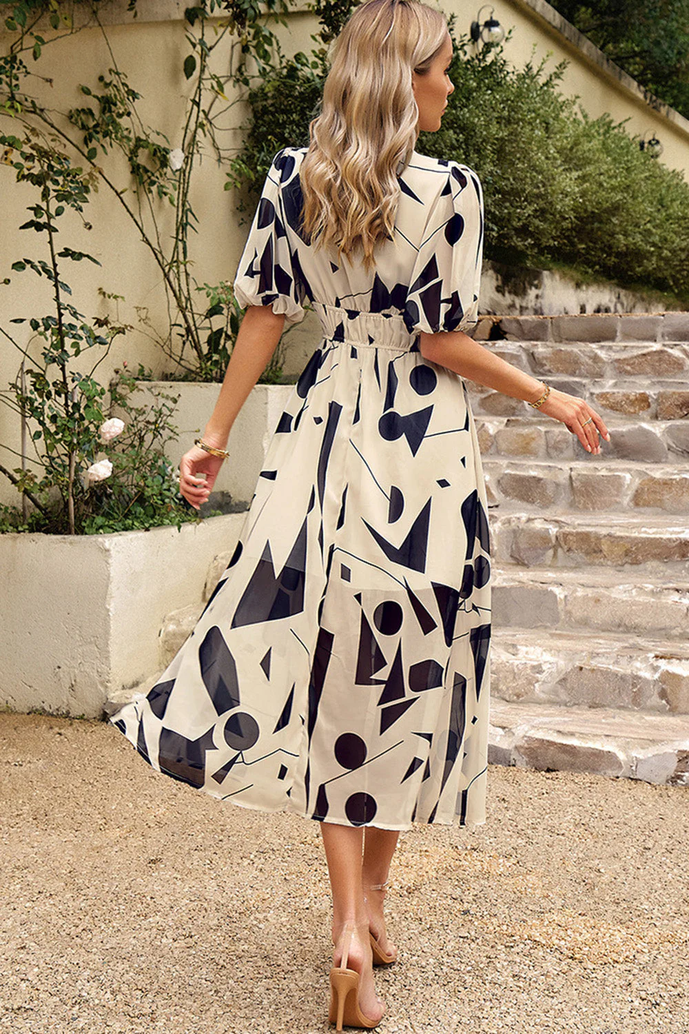 Robe d’été imprimée col V noir à col imprimé - Image 11