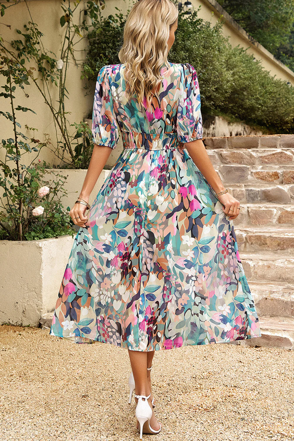 Robe d’été imprimée col V noir à col imprimé - Image 13