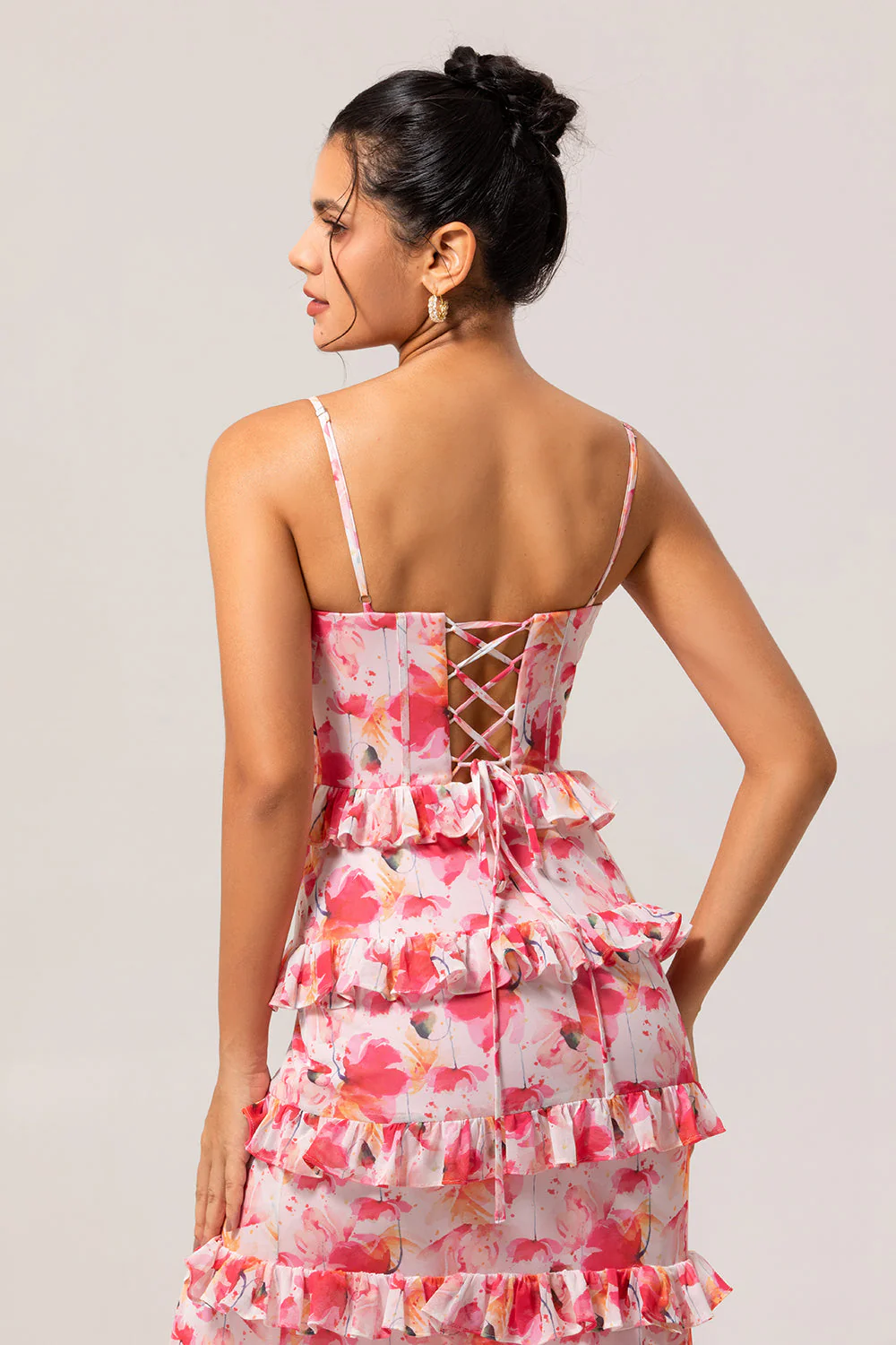 Robe d’invité de mariage longue à volants avec fente - Image 5