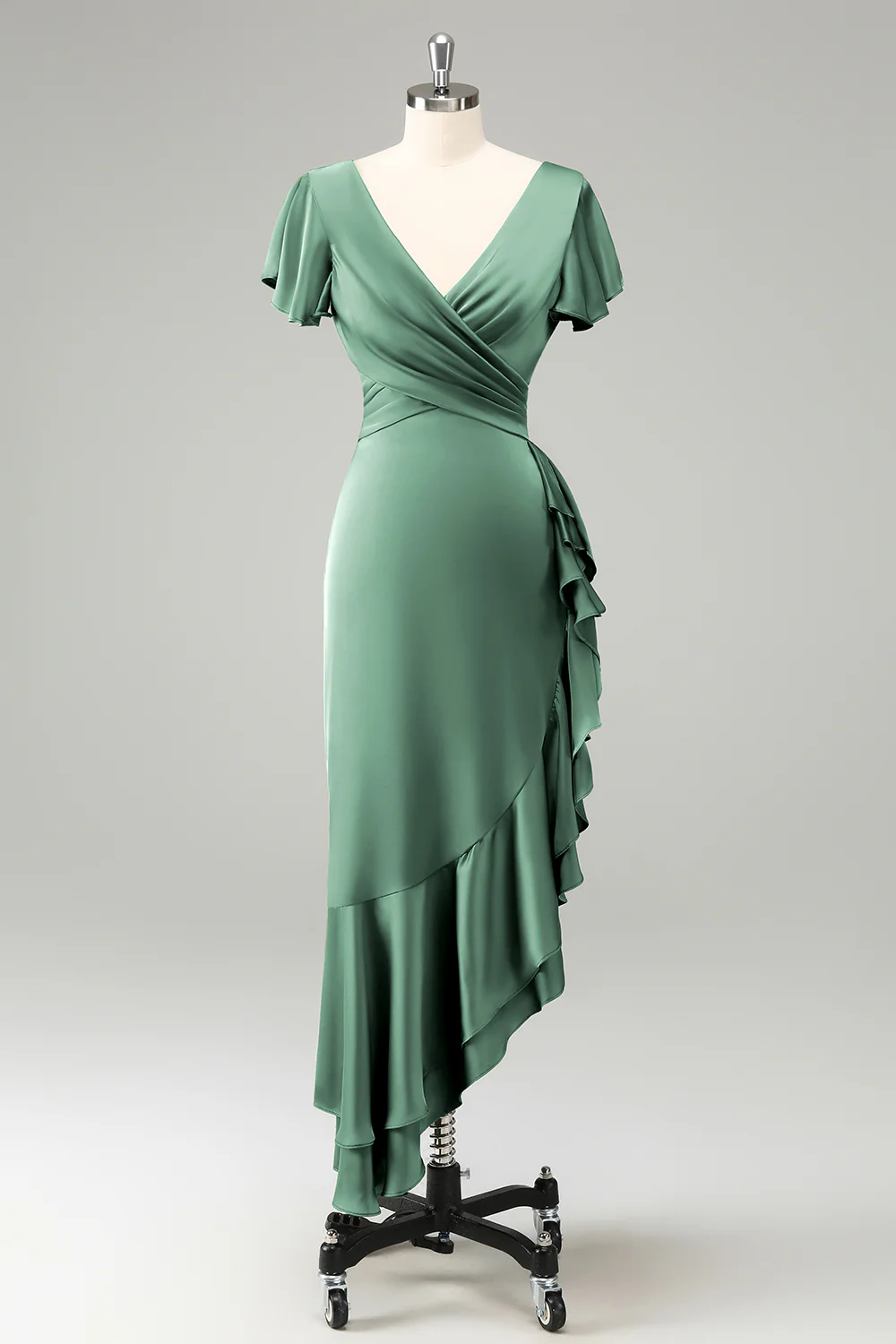 Robe d’invitée de mariage en satin à col en V bleu poussiéreux avec volants - Image 5