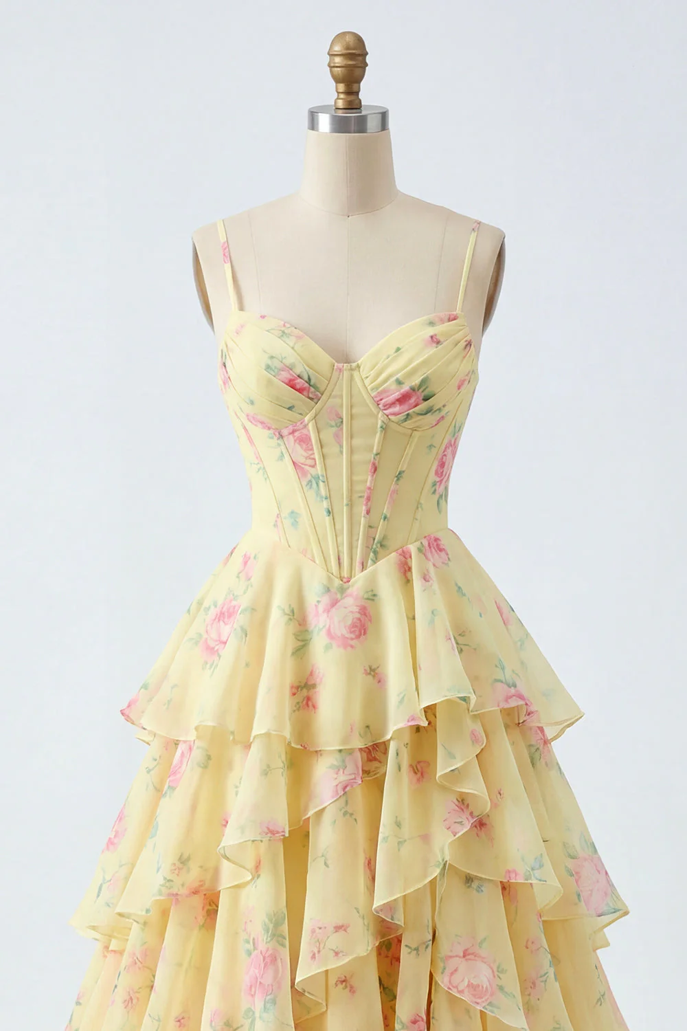 Robe de bal à bretelles fines jaunes Une robe de bal florale corset avec volants - Image 7