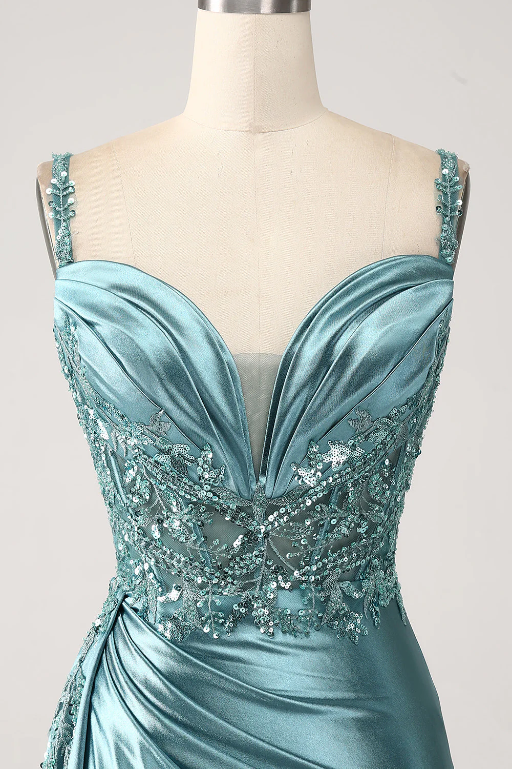 Robe de Soirée à paillettes en satin à col en V bleu sirène avec fente - Image 4