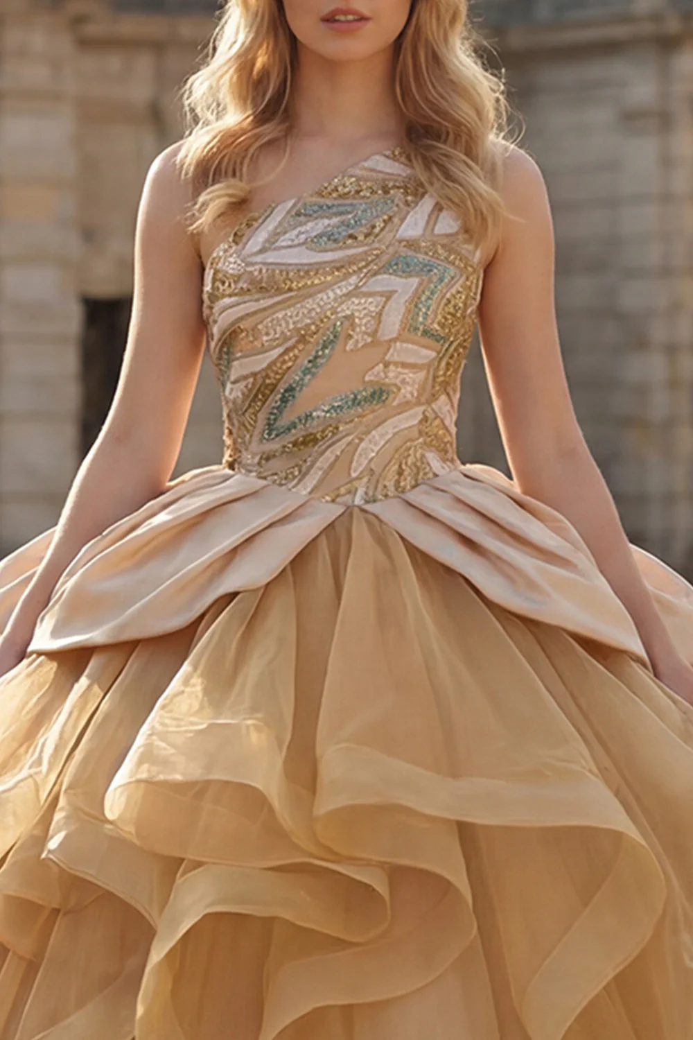 Robe de bal à une épaule scintillante Sequins Champagne Quinceañera avec volants - Image 3