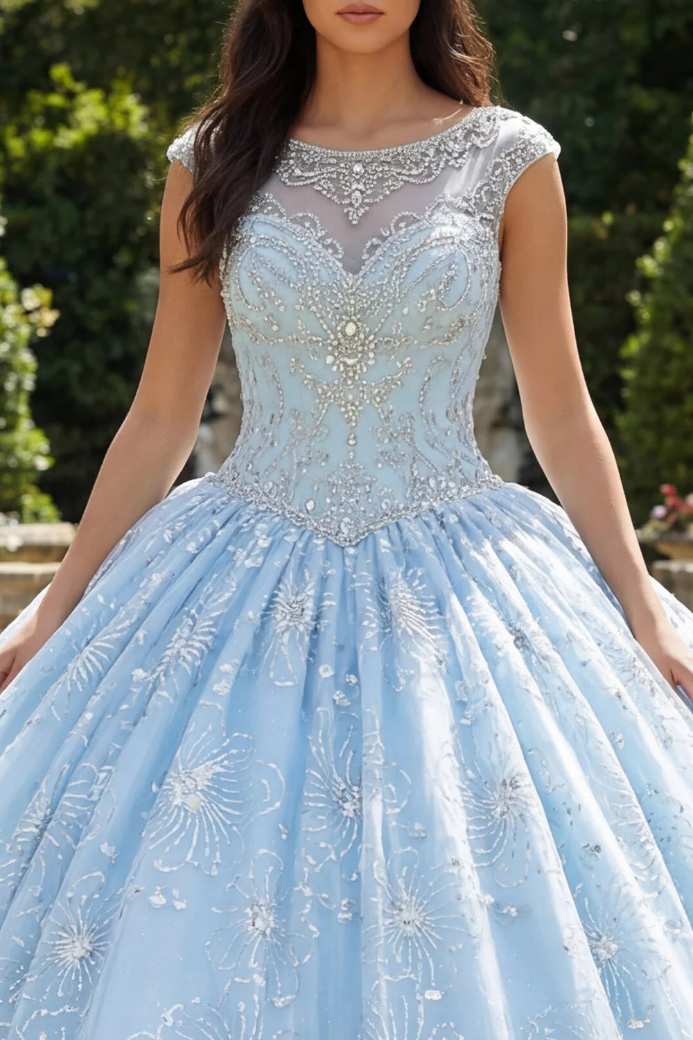 Robe de bal bleu ciel perlée à col illusion Quinceañera - Image 3
