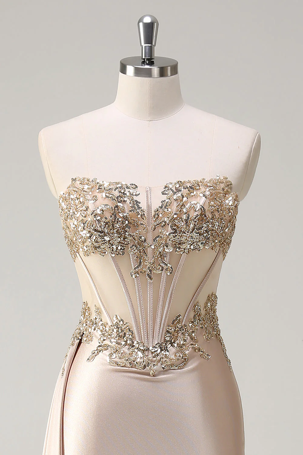 Robe de soirée bustier sirène champagne en satin sur le côté avec paillettes - Image 4