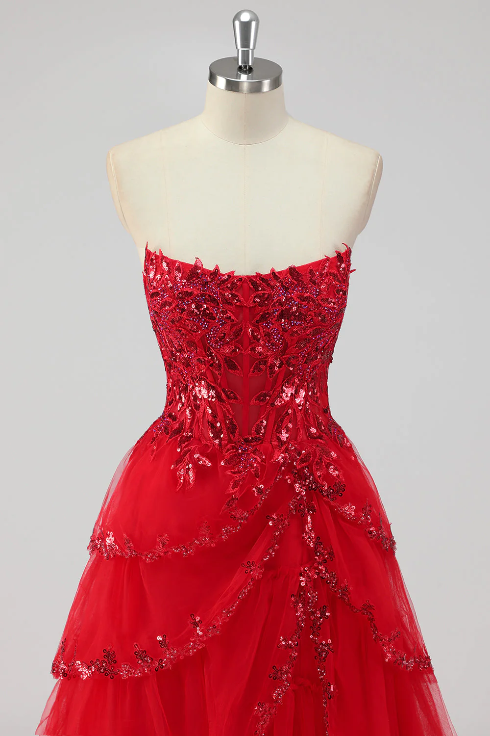 Robe de soirée rouge foncé sans bretelles à paillettes avec corset et fente à plusieurs niveaux - Image 6
