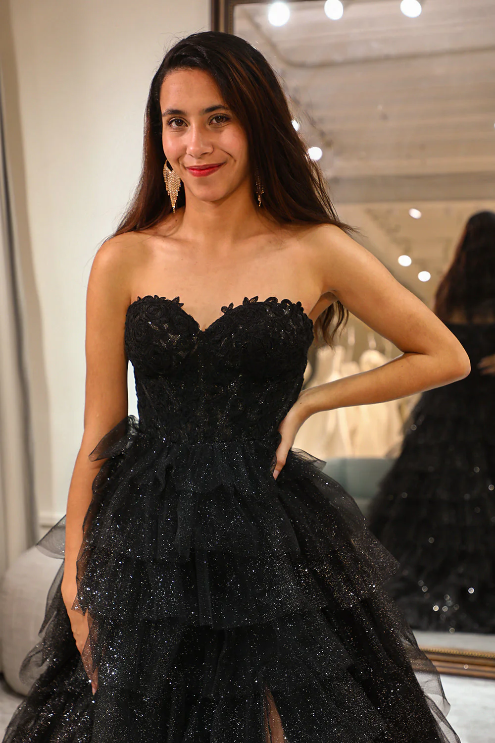 Robe de soirée Corset noir chérie à la mode avec volants - Image 5