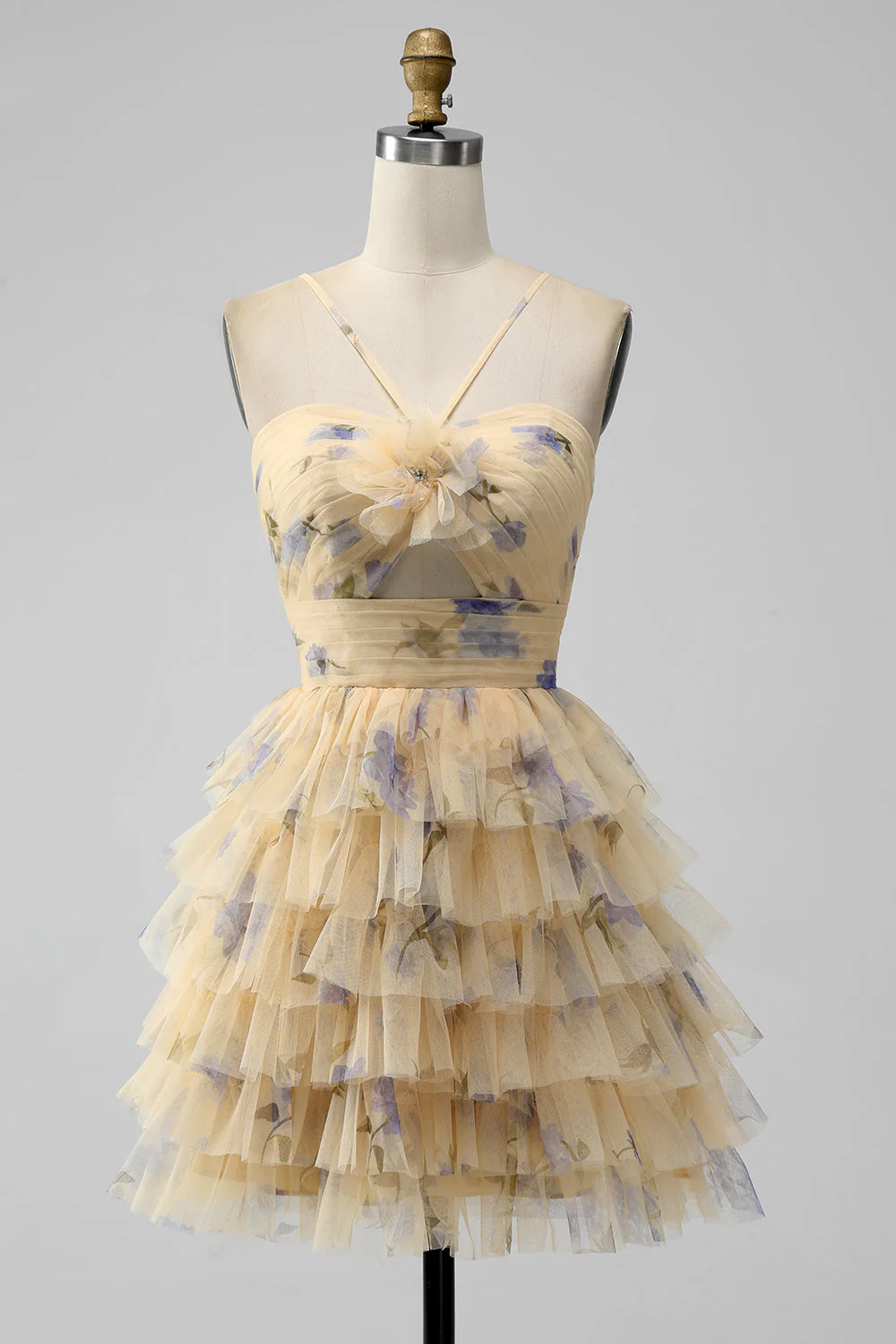 Robe de bal courte en tulle jaune à plusieurs niveaux