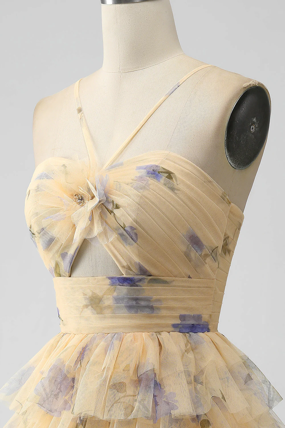Robe de bal courte en tulle jaune à plusieurs niveaux - Image 5