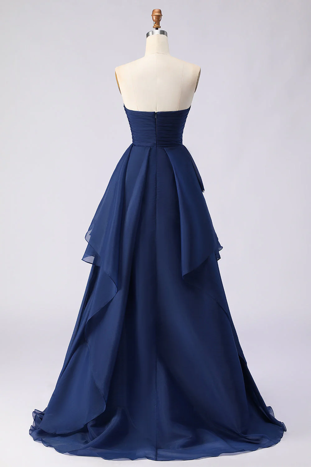 Robe de bal de bal bleu marine sans bretelles à volants A Line, plissée et fente - Image 2
