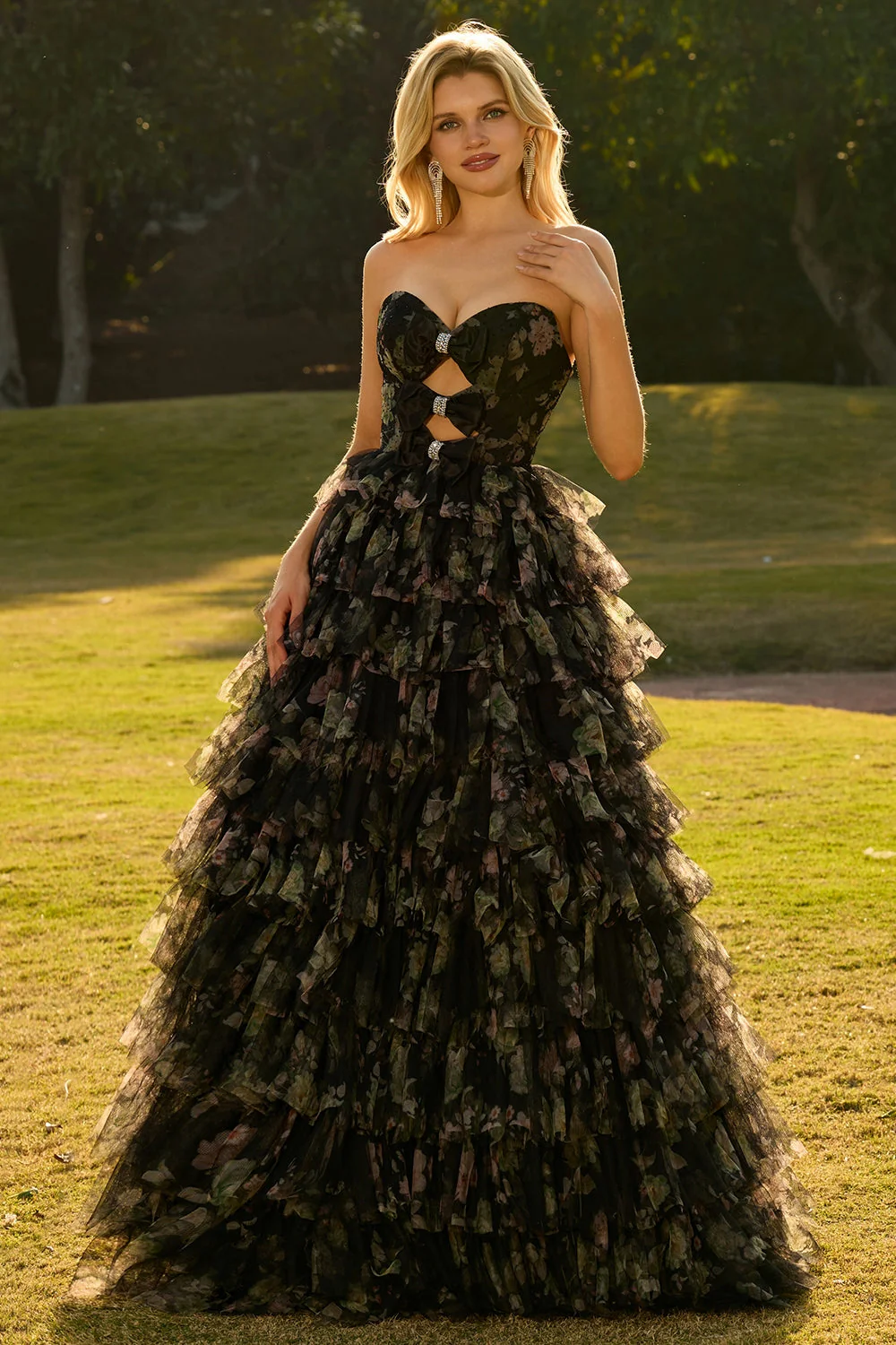 Robe de bal de bal longue à volants à volants en fleurs roses, fleurs roses, découpée en A, avec nœuds - Image 7