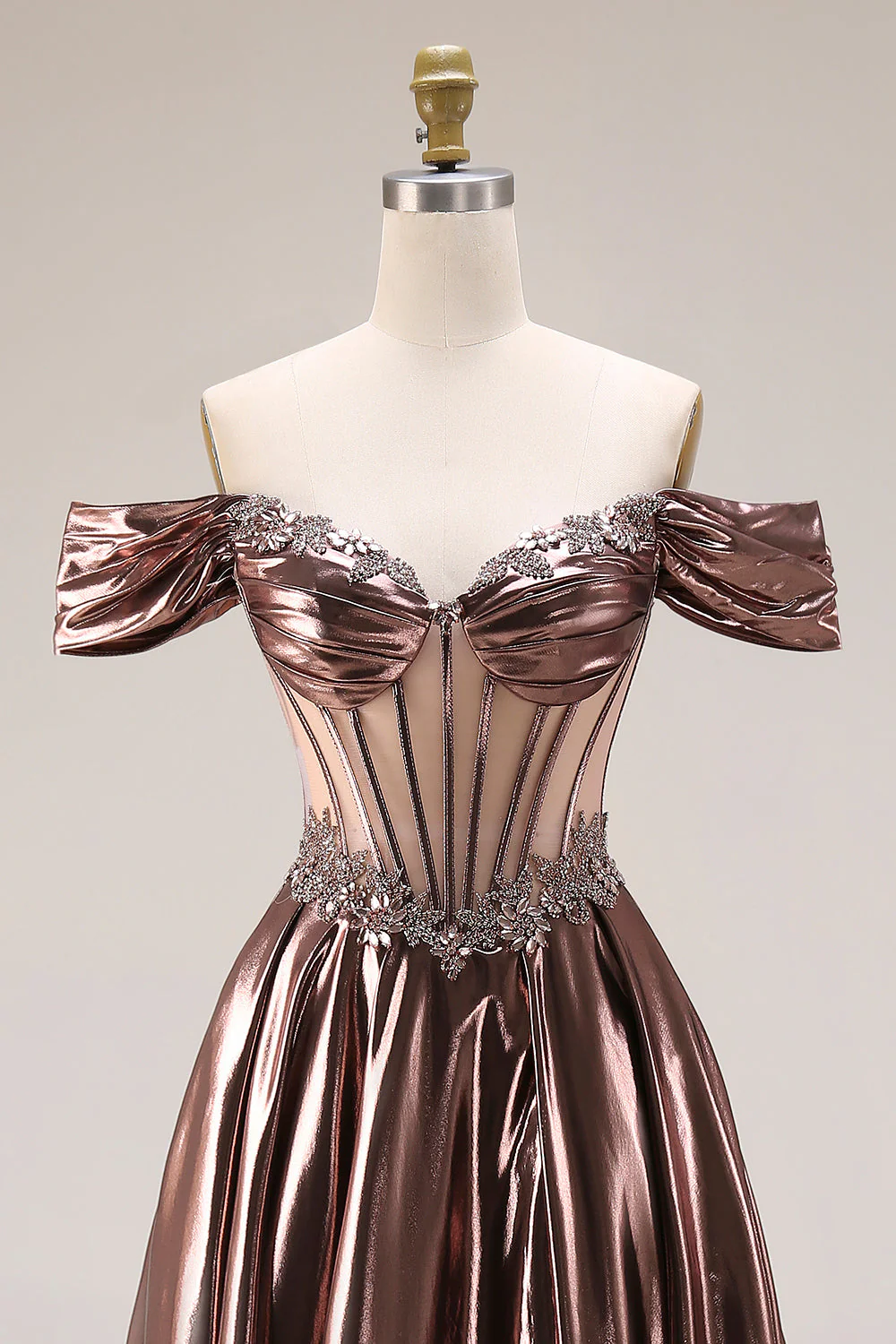 Robes de soirée longue bustier métallique à épaules dénudées - Image 4