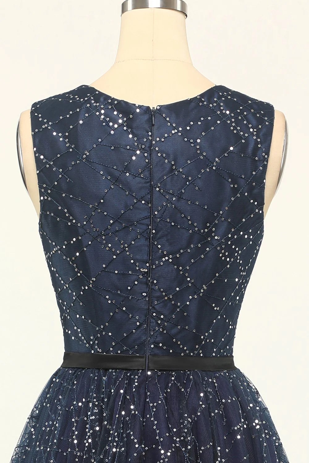 Robe de bal en tulle marine scintillante - Image 6