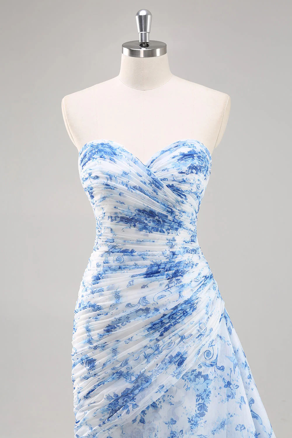 Robe de soirée florale sirène blanche et bleue - Image 4