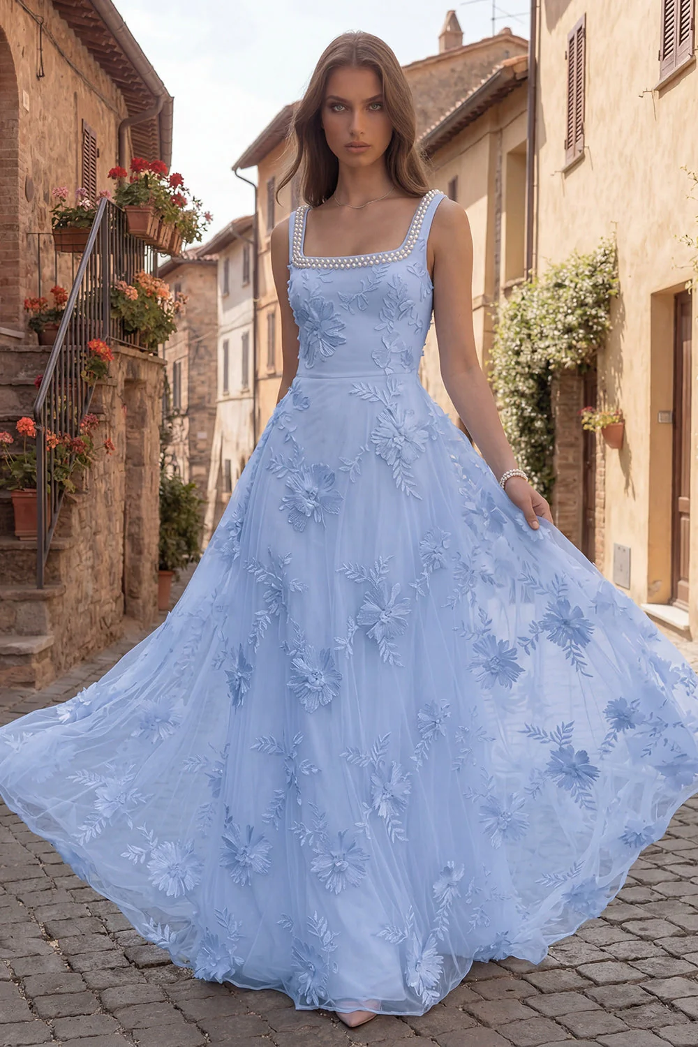 Robe de bal jaune à col carré à col carré avec broderies - Image 12
