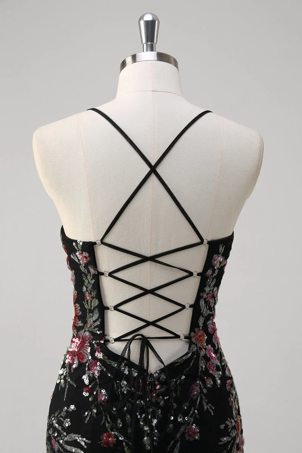 Robe de soirée longue noire sirène à bretelles spaghetti avec paillettes - Image 5