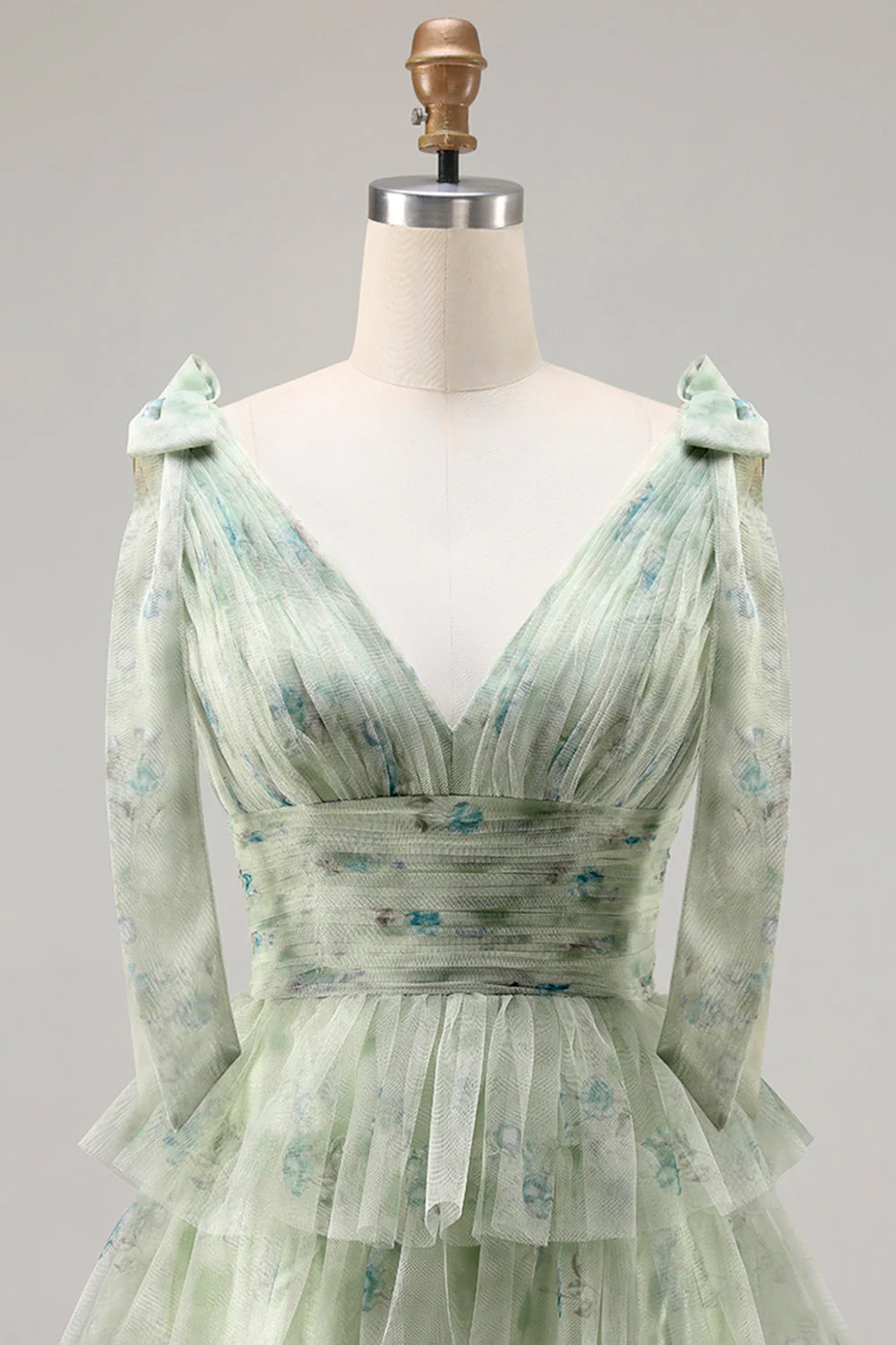Robe de bal longue à fleurs à volants verts à volants en A avec fente - Image 4