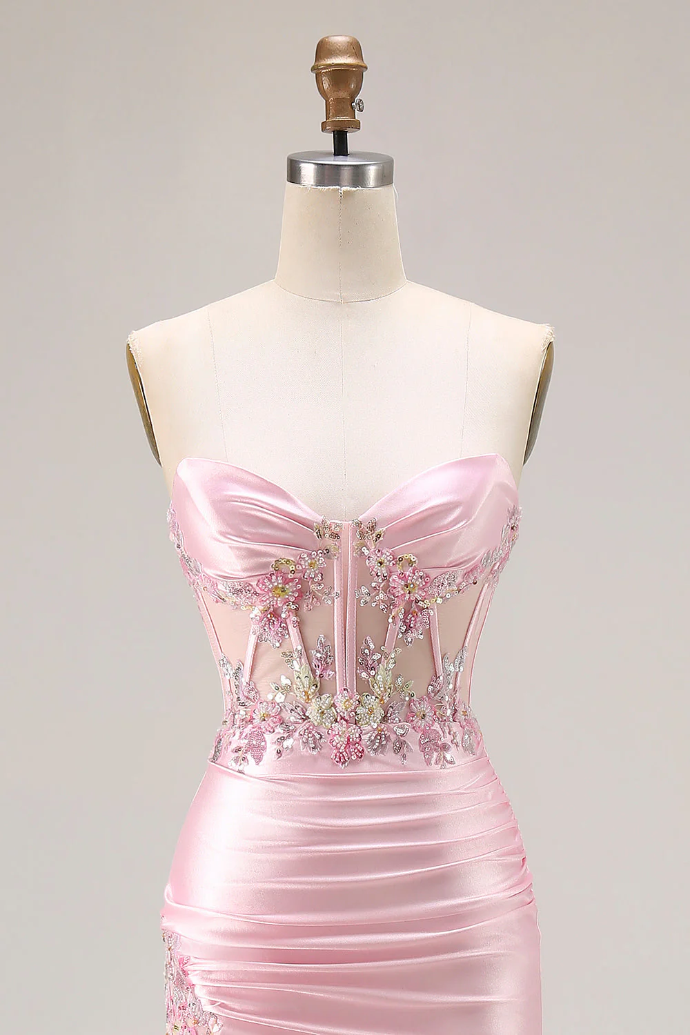 Robe de soirée longue rose à paillettes appliquées avec fente - Image 6