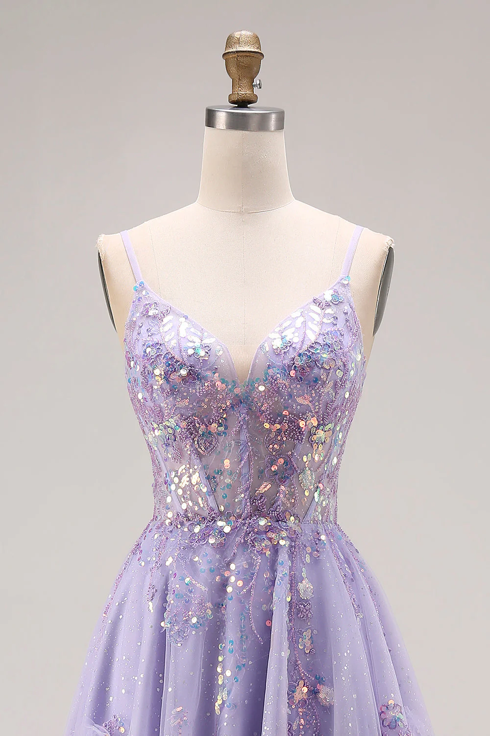 Robe de bal longue de bal à la ligne A-line perlée violet clair en dentelle perlée dans le dos - Image 4