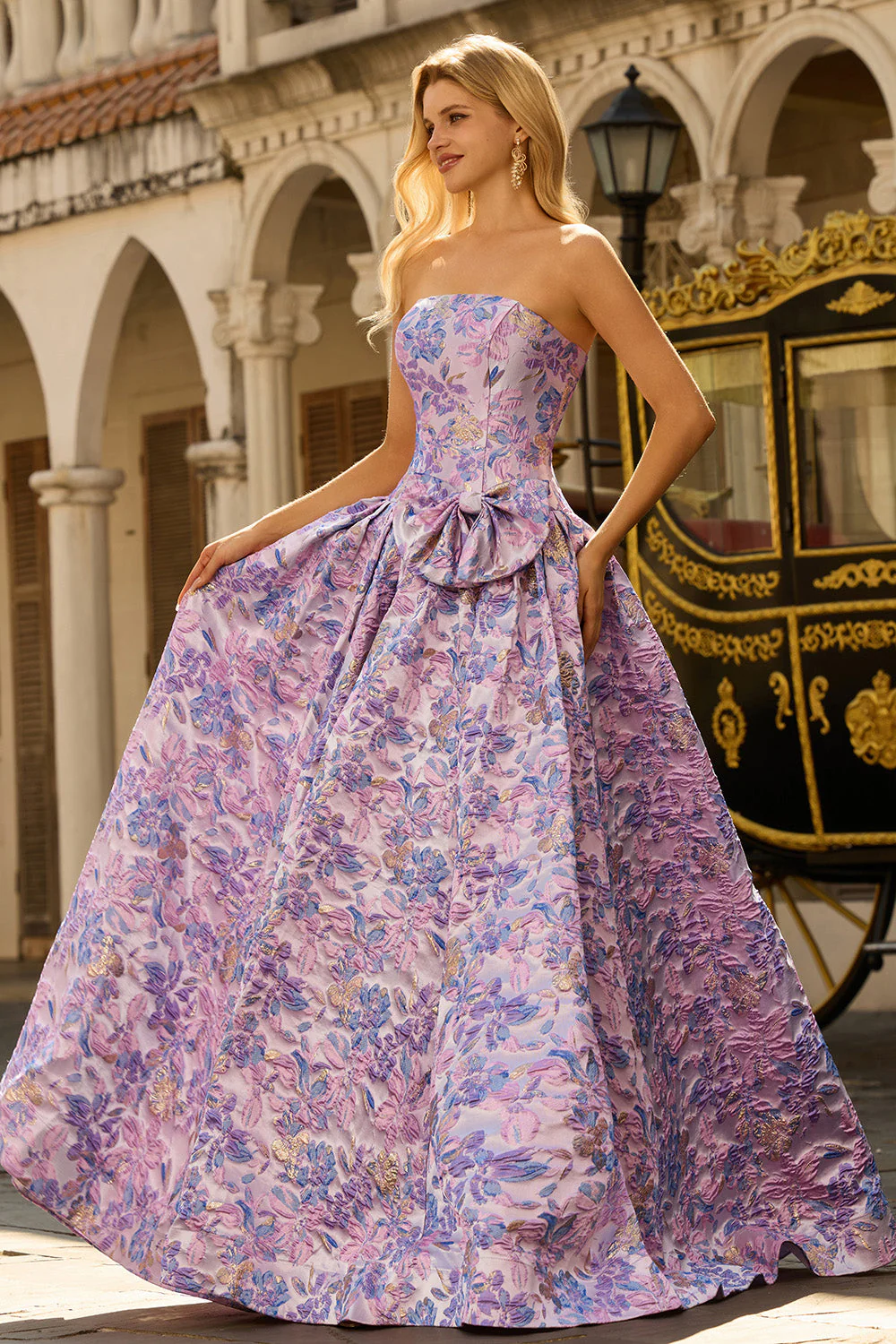 Robe de bal longue de bal en brocart en satin jacquard lilas sans bretelles avec nœud - Image 4