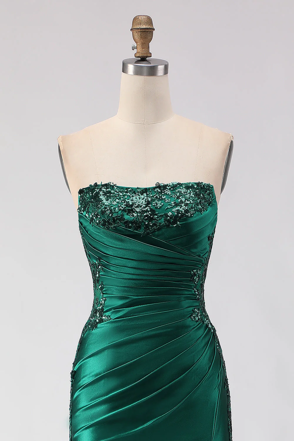 Robe de bal longue de bal sans bretelles en sirène vert foncé à paillettes - Image 4