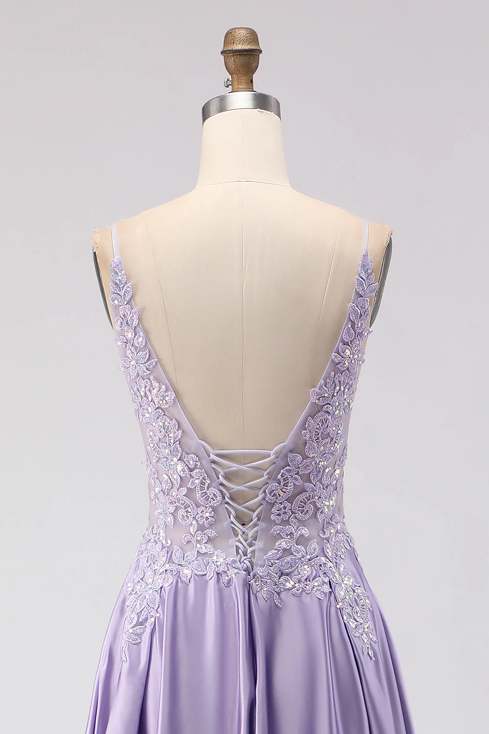 Robe de bal longue de bal sans dos en satin ligne A violette avec fente - Image 5