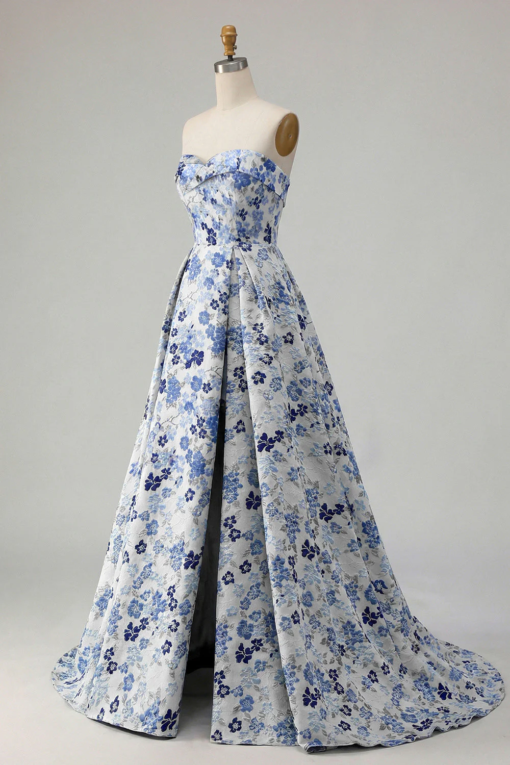 Robe de bal longue de promo à motif de fleurs bleues sans bretelles en ligne A - Image 9