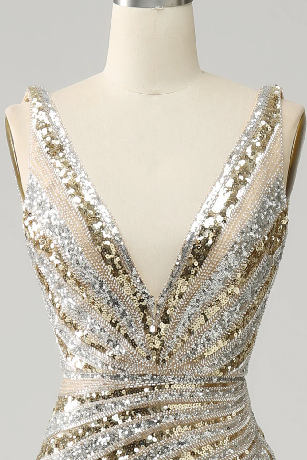 Robe de soirée sirène longue dorée en satin de luxe à col V profond et bordure en limon - Image 10