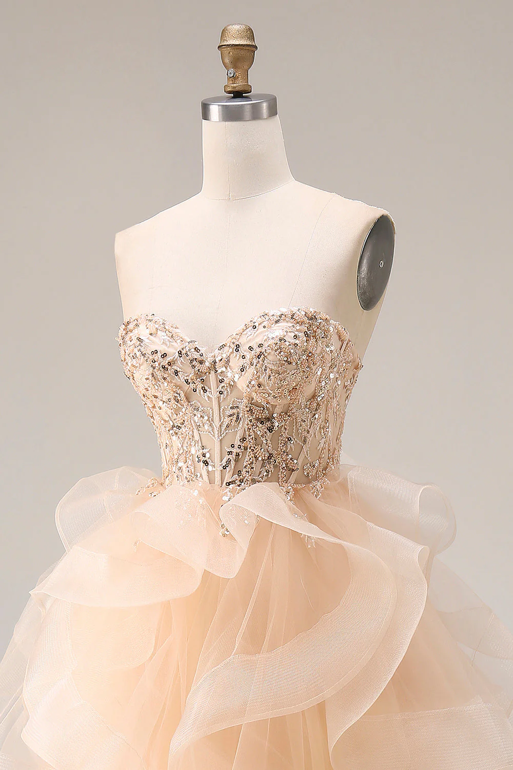 Robe de bal longue en organza sans bretelles en A A-Line au champagne avec volants - Image 6