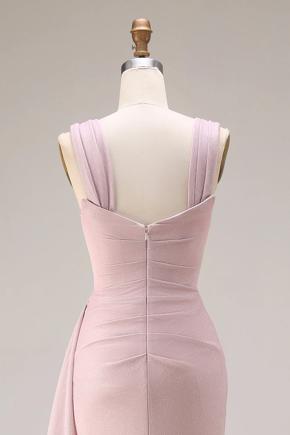 Robe de bal longue en satin plissé en satin rose avec une longue cape - Image 5