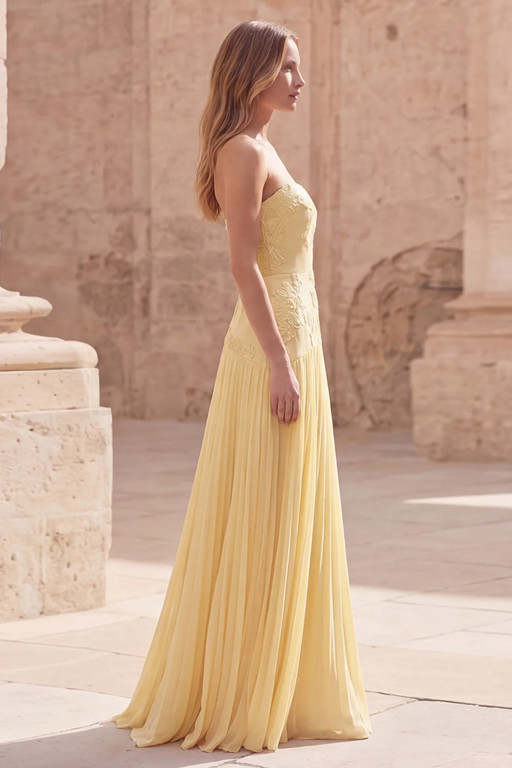 Robe de bal longue plissée à la ligne A sans bustier florale - Image 3