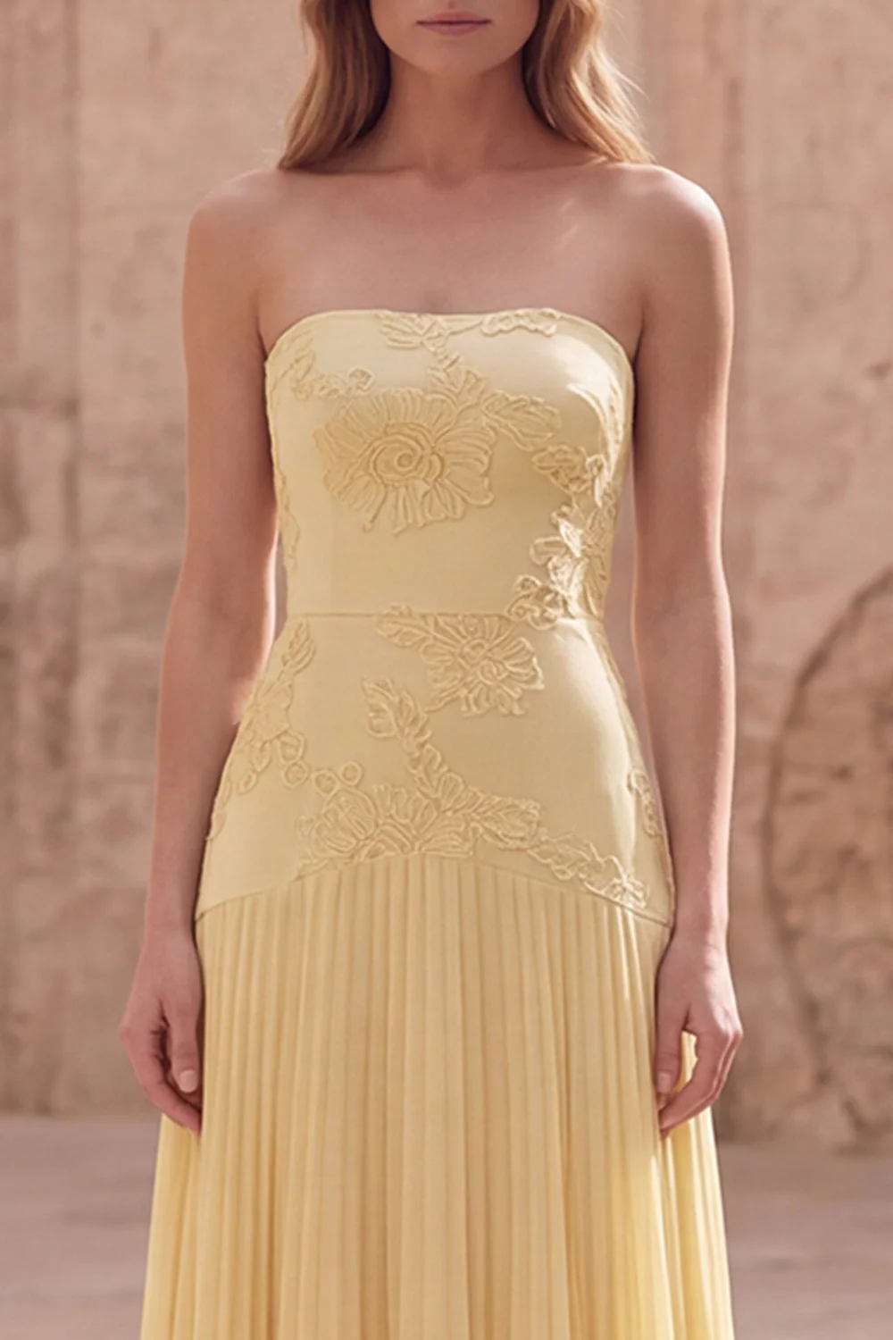 Robe de bal longue plissée à la ligne A sans bustier florale - Image 4