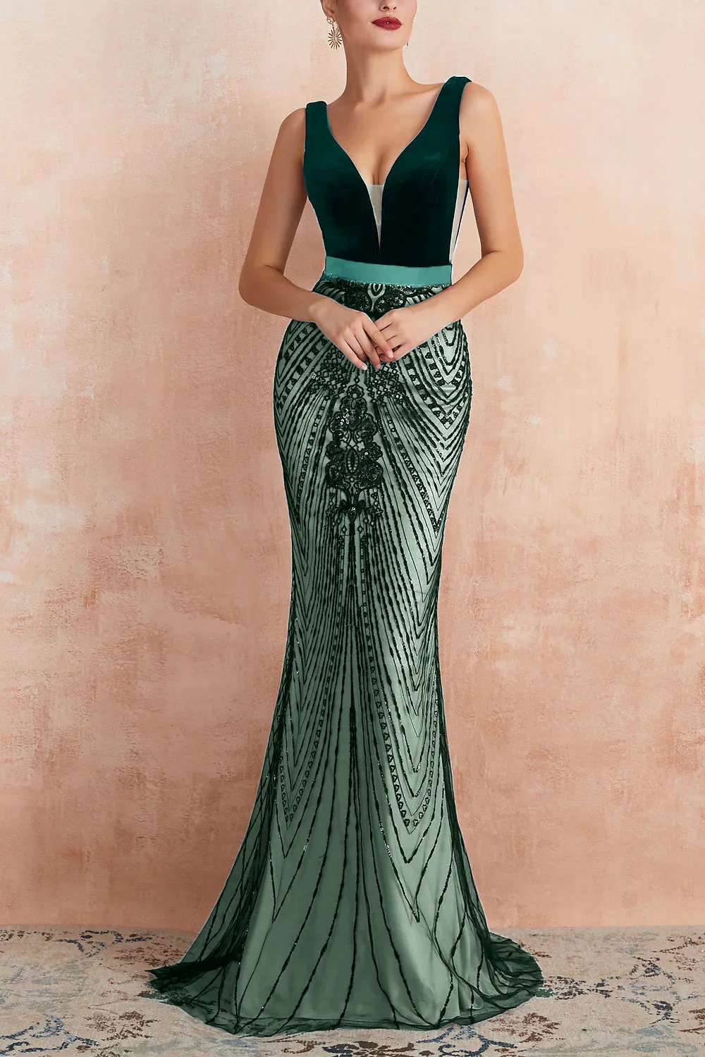 Robe de soirée longue sirène noire scintillante à col en V profond avec dos ouvert - Image 9