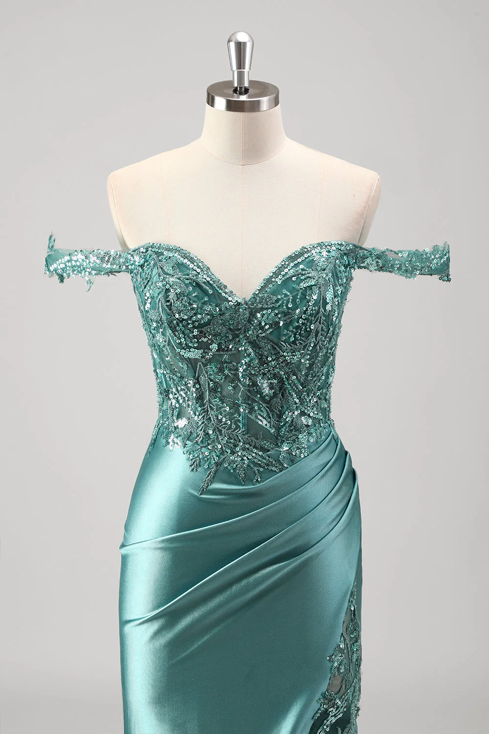 Robe de soirée sirène gris métallisé scintillante à paillettes avec fente élégante - Image 6