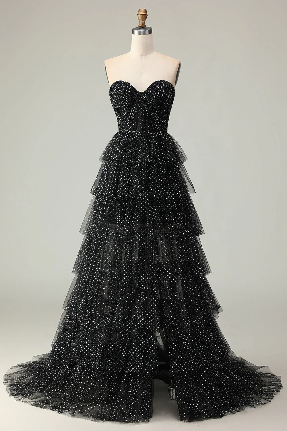 Robe de soirée noire sans bretelles à pois volants à plusieurs niveaux avec fente - Image 3