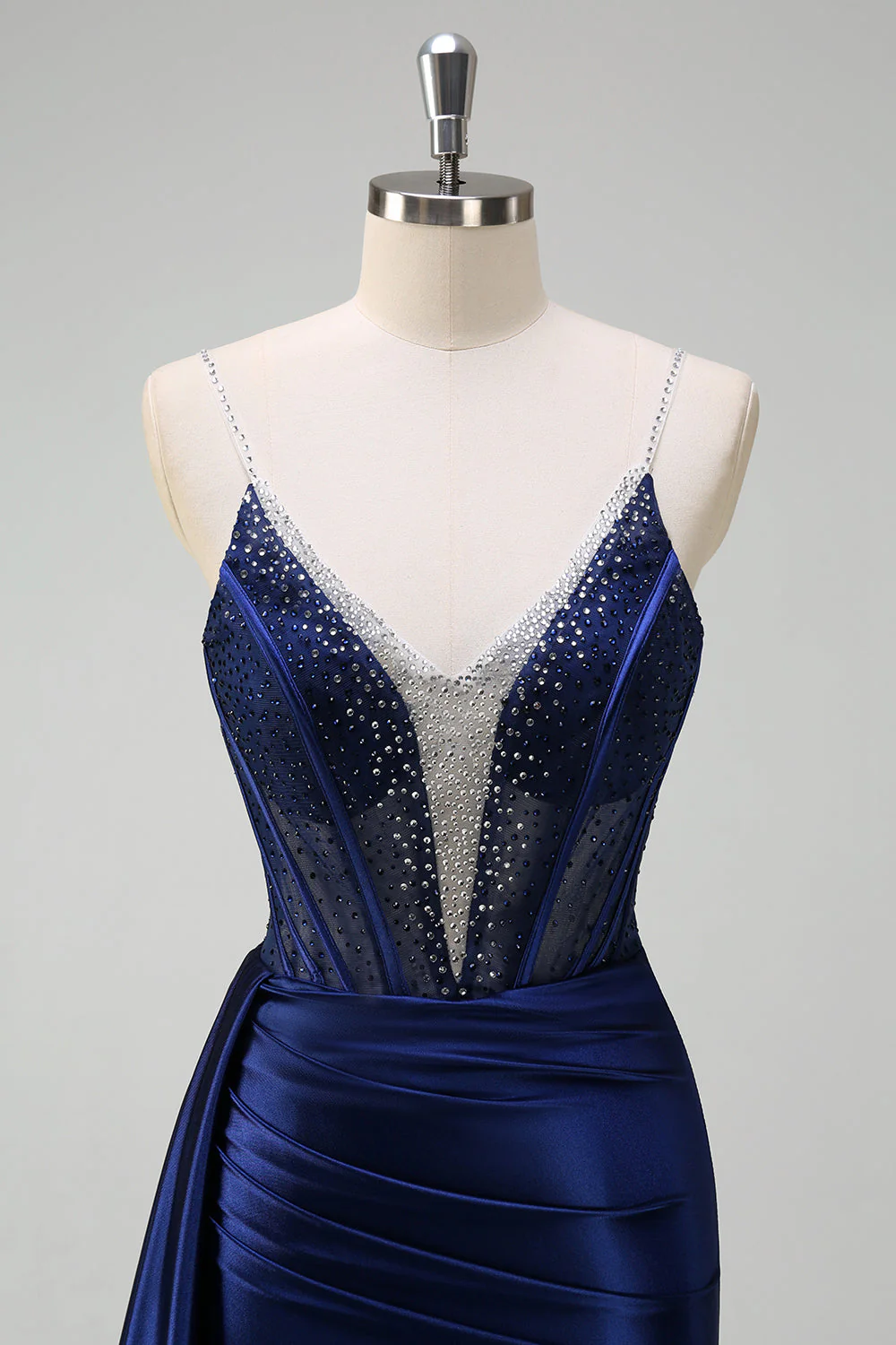 Robe de soirée sirène bleu marine bustier perlé col V avec fente - Image 4