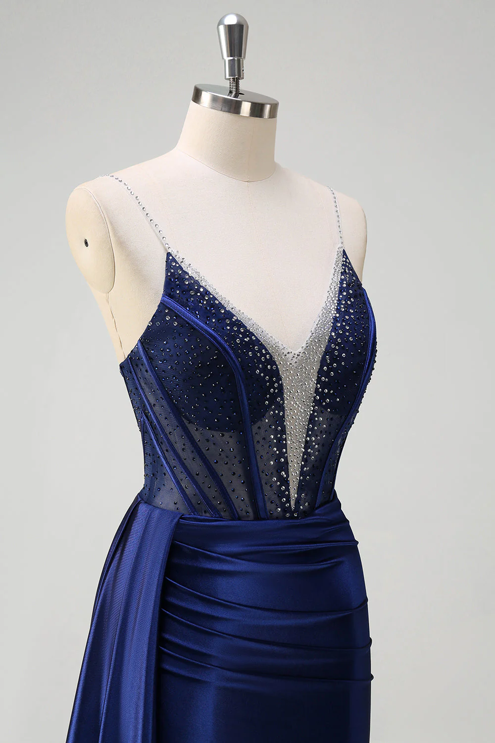 Robe de soirée sirène bleu marine bustier perlé col V avec fente - Image 6