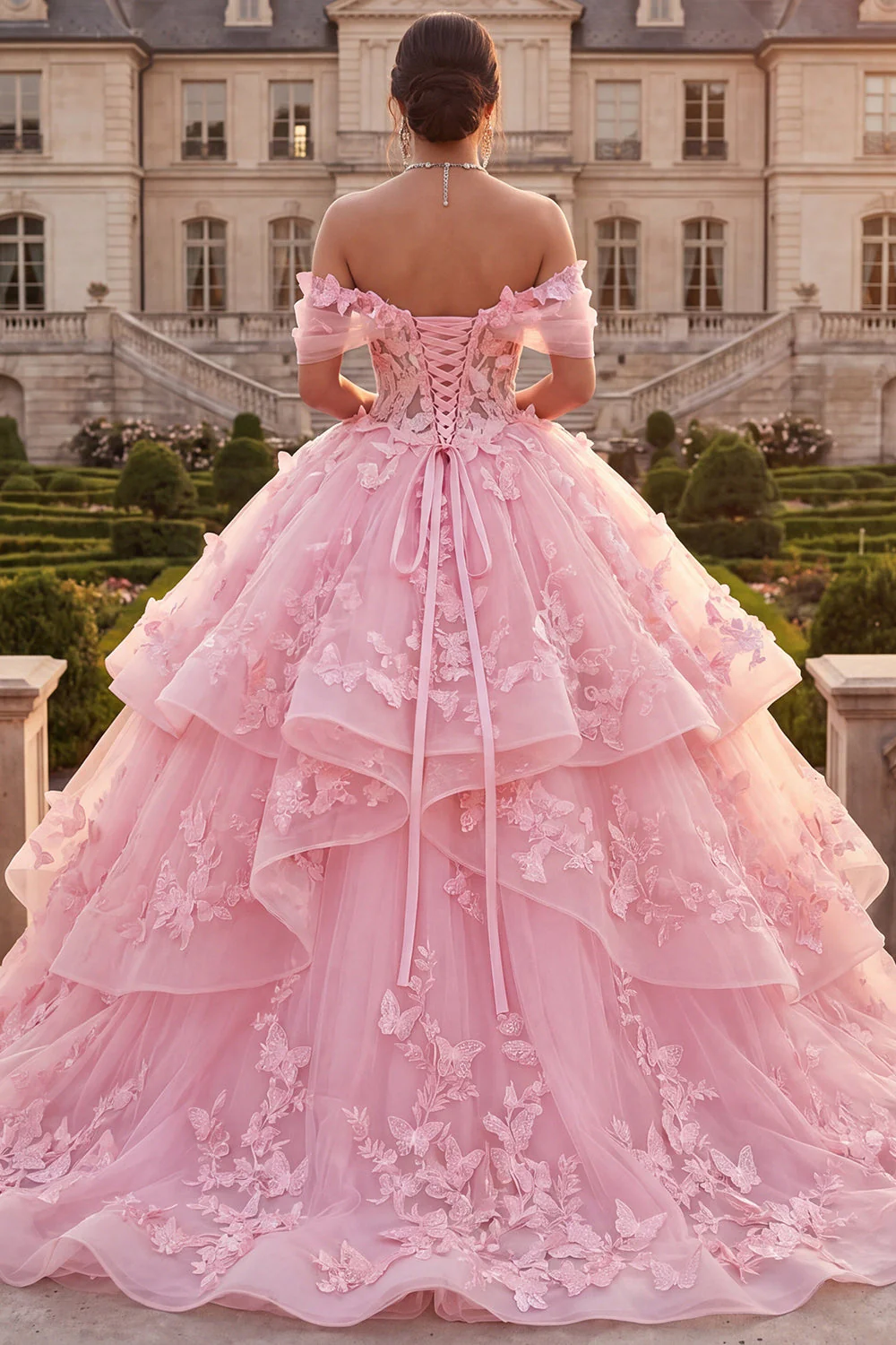 Robe de bal rose à volants dénudés et appliqueuse robe de quinceañera - Image 2