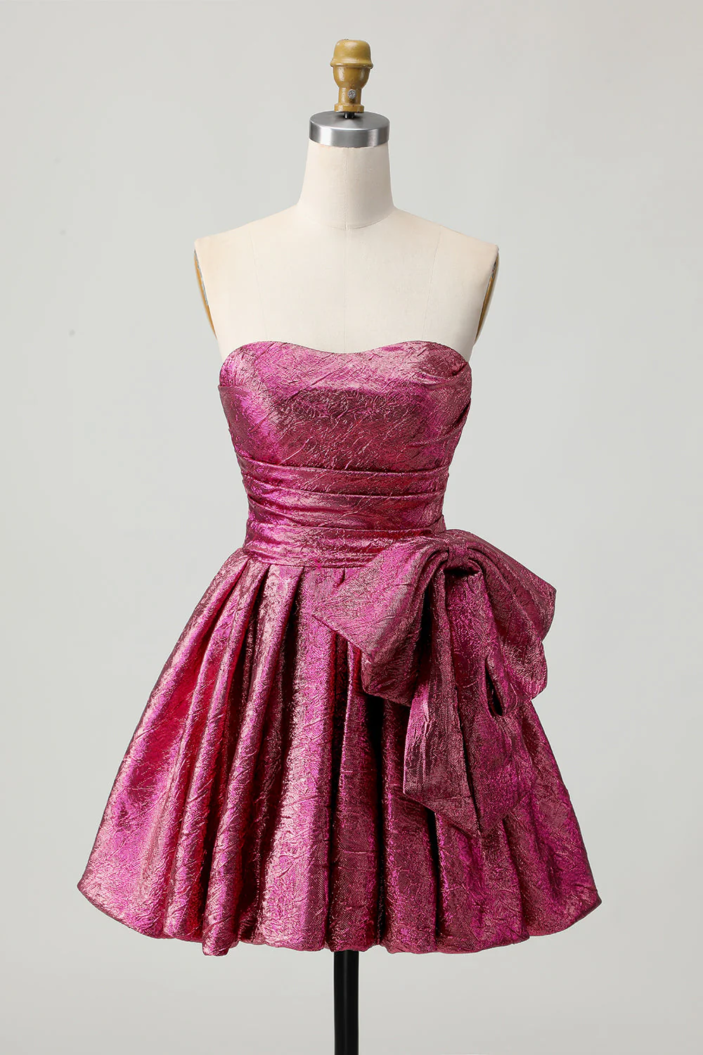 Robe De Cocktail sans bretelles trapèze violet foncé métallisé avec noeud - Image 7