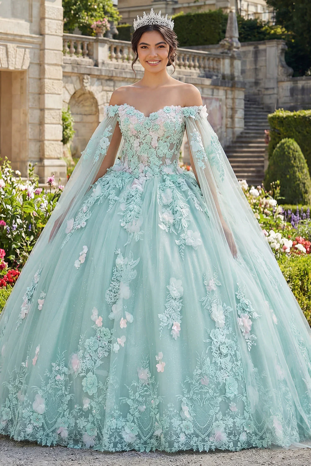 Robe de bal vert applique, épaule découssée, robe quinceañera avec manches cape