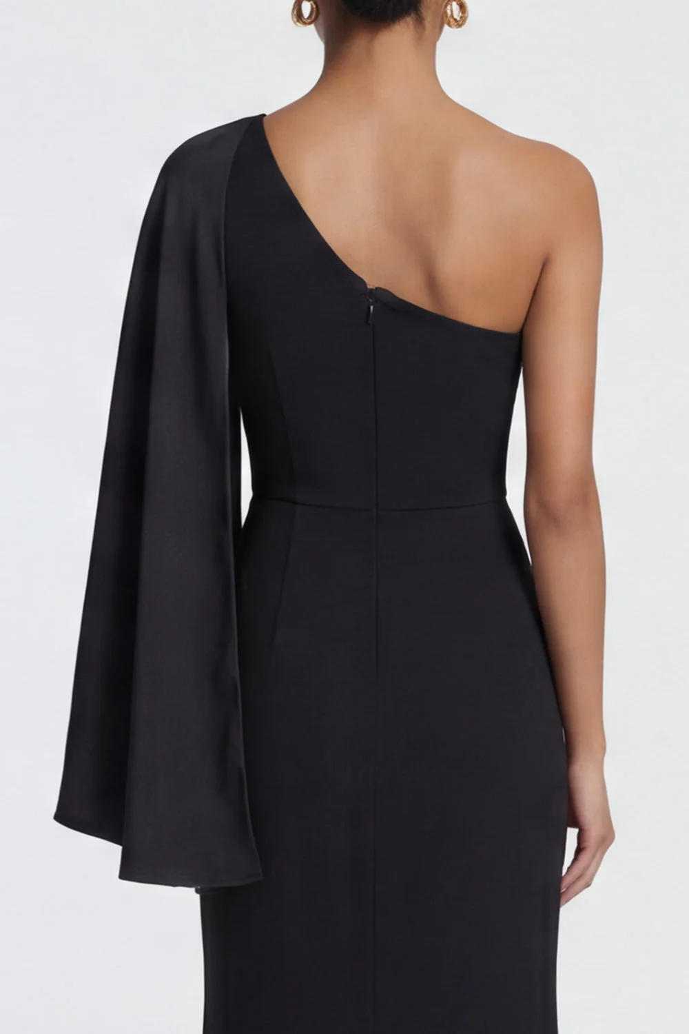 Robe de cérémonie sirène noire à une épaule avec cape latérale - Image 4