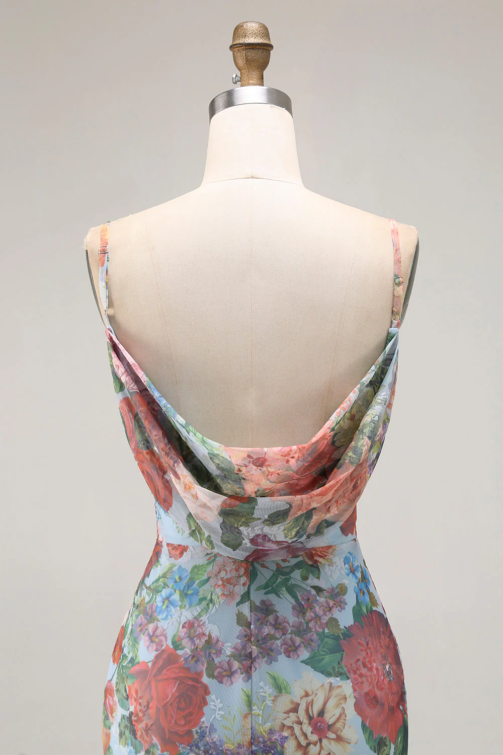 Robe de demoiselle d’honneur à bretelles spaghetti imprimée bleue avec fente - Image 5
