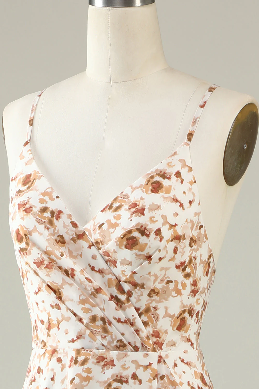 Robe de demoiselle d’honneur Boho à fleurs blanches avec volants - Image 5