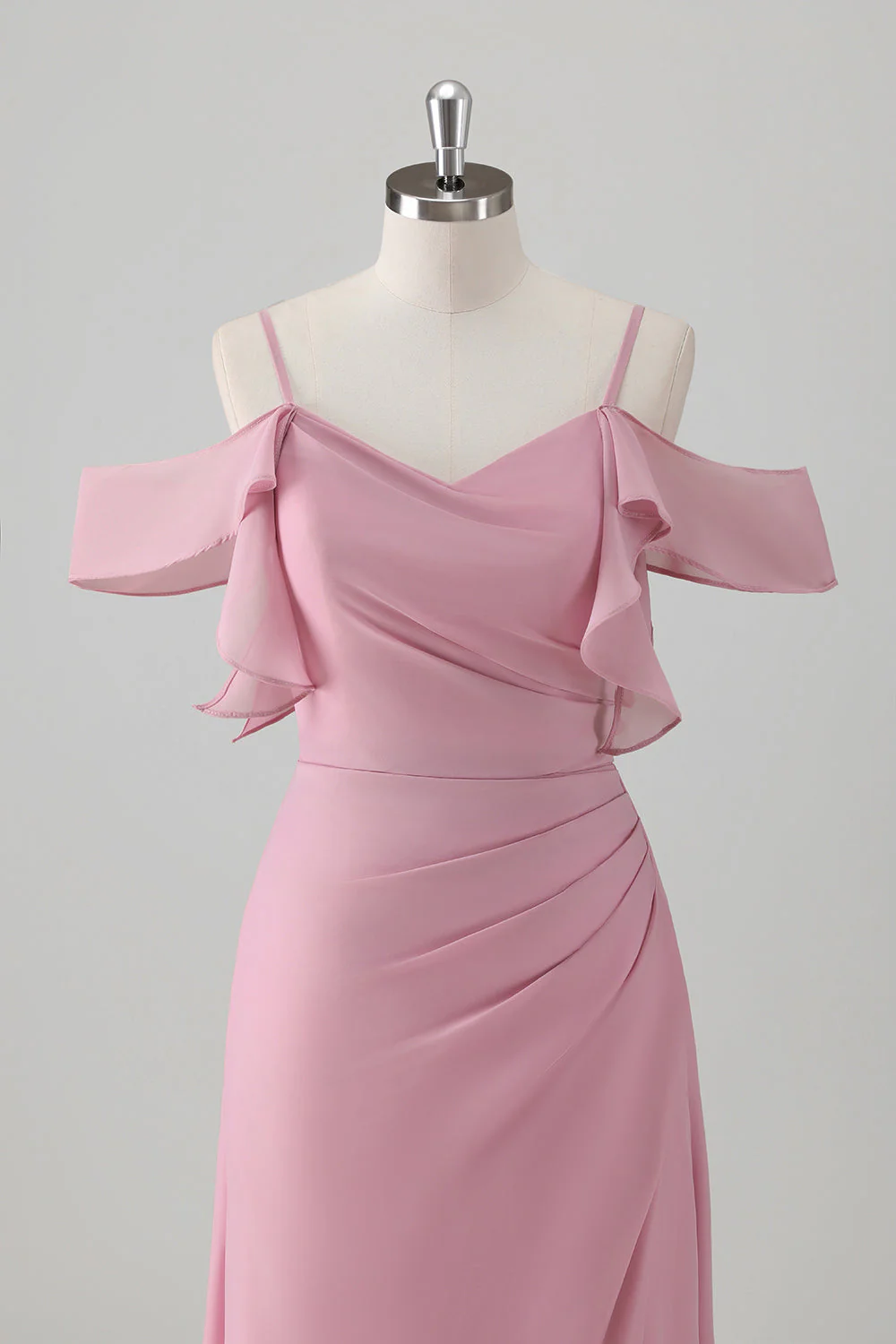 Robe de demoiselle d’honneur en mousseline de soie rose A-ligne à épaules froides avec fente - Image 4