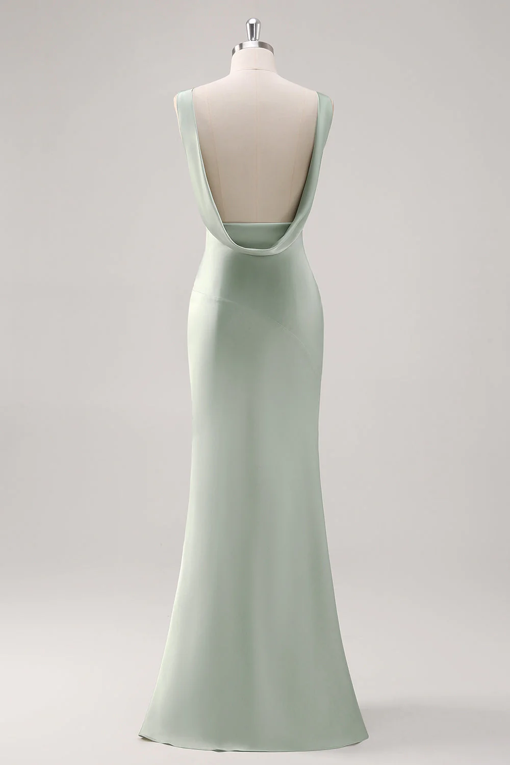 Robe de demoiselle d’honneur en satin dos nu à col en V vert sauge - Image 2