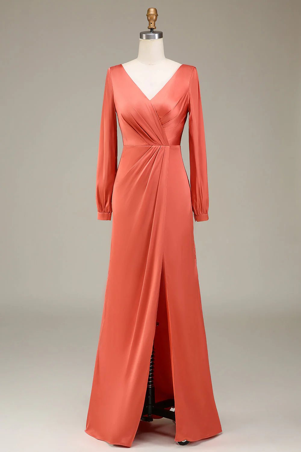 Robe de demoiselle d’honneur en satin terracotta à col en V avec fente