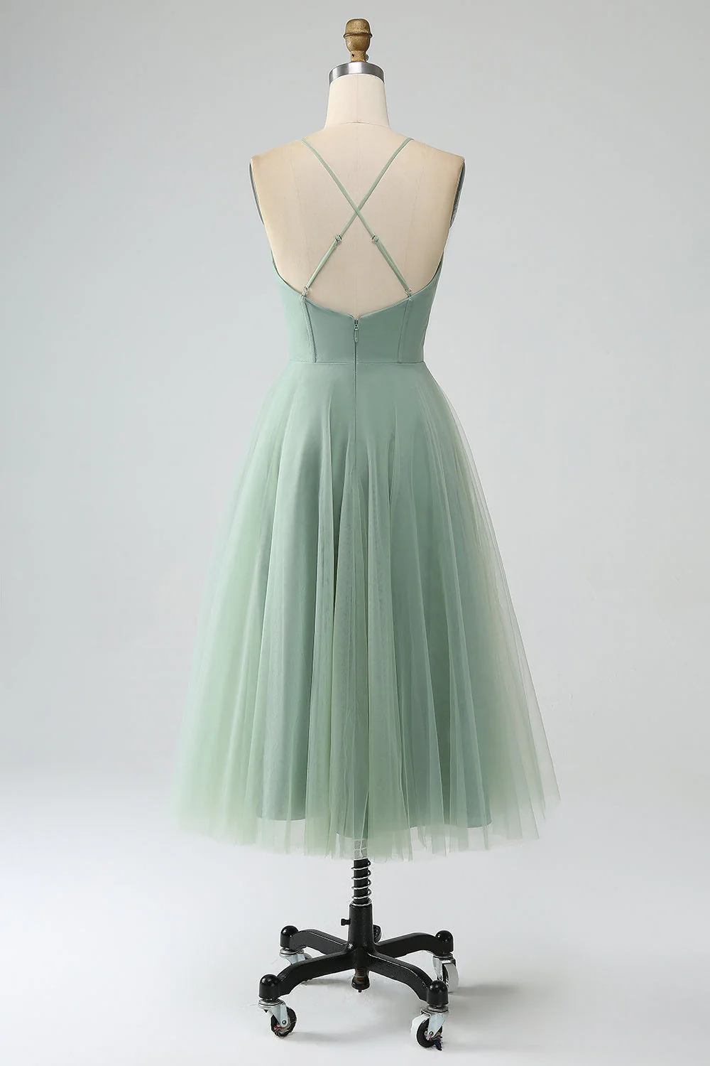 Robe de demoiselle dhonneur longue matcha coupe A à bretelles spaghetti corsage en tulle - Image 2