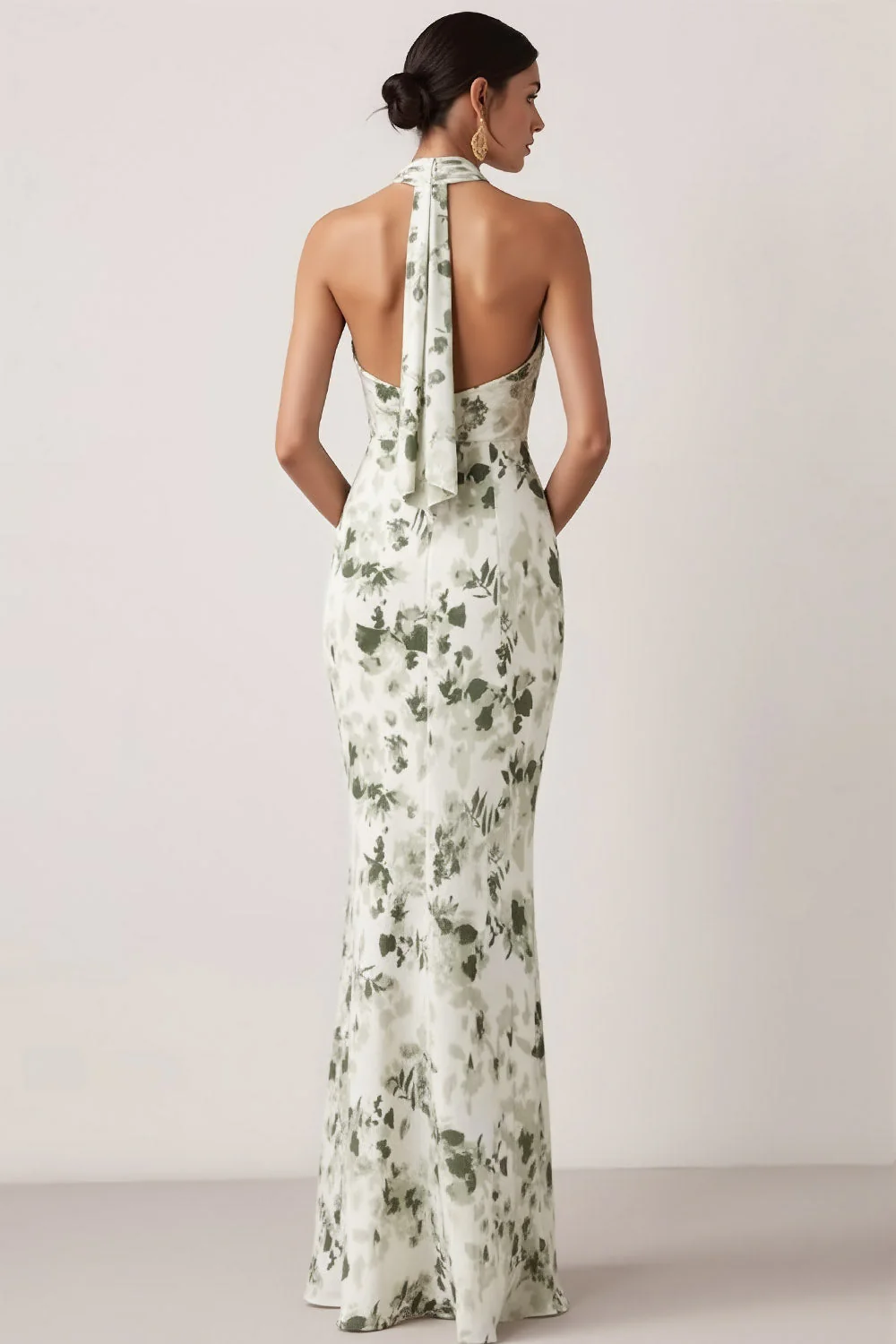 Robe de demoiselle d’honneur longue à col nu vert sirène vert avec fente - Image 2