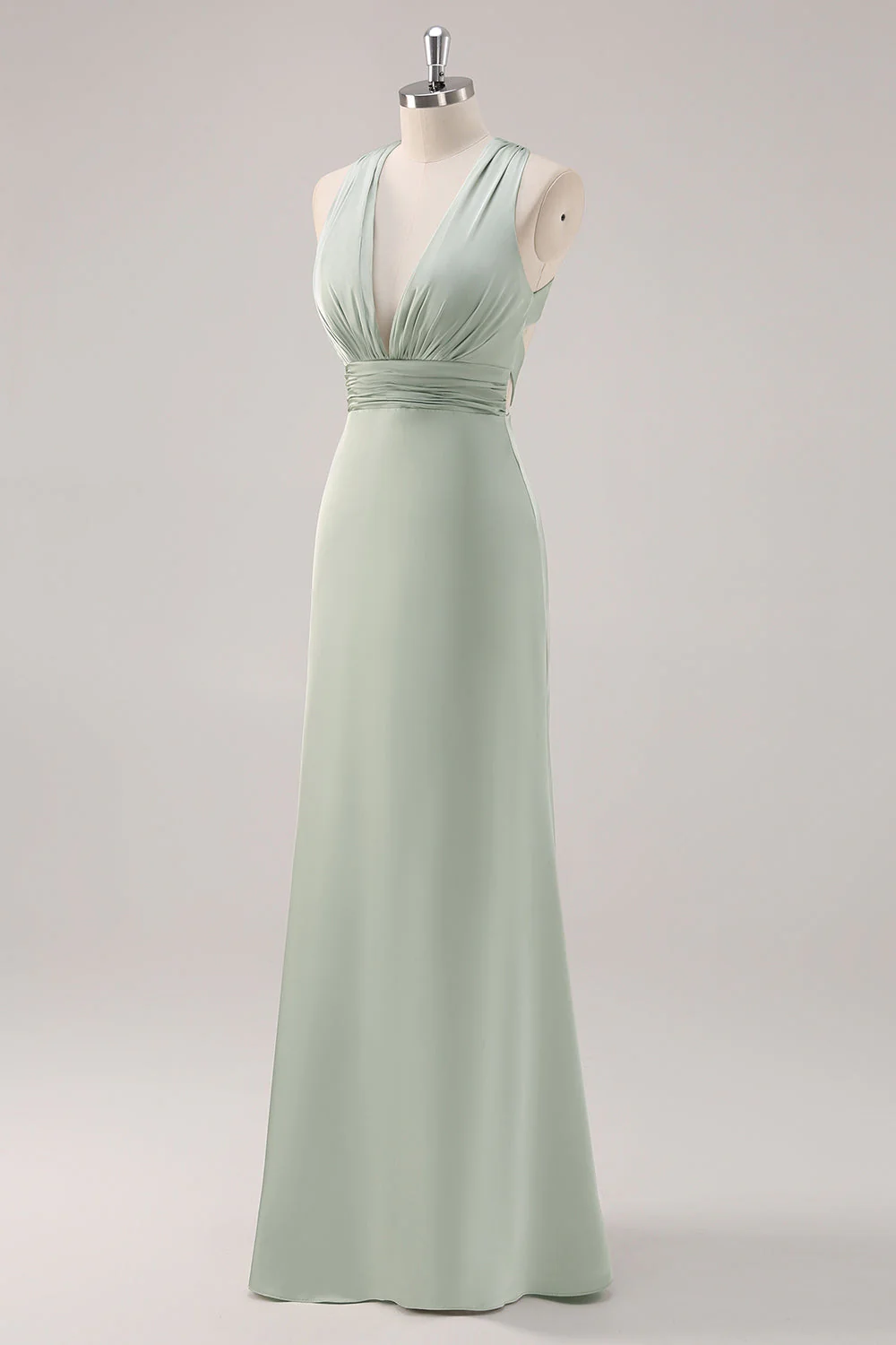 Robe de demoiselle d’honneur longue dos nu en satin satin vert sauge - Image 3