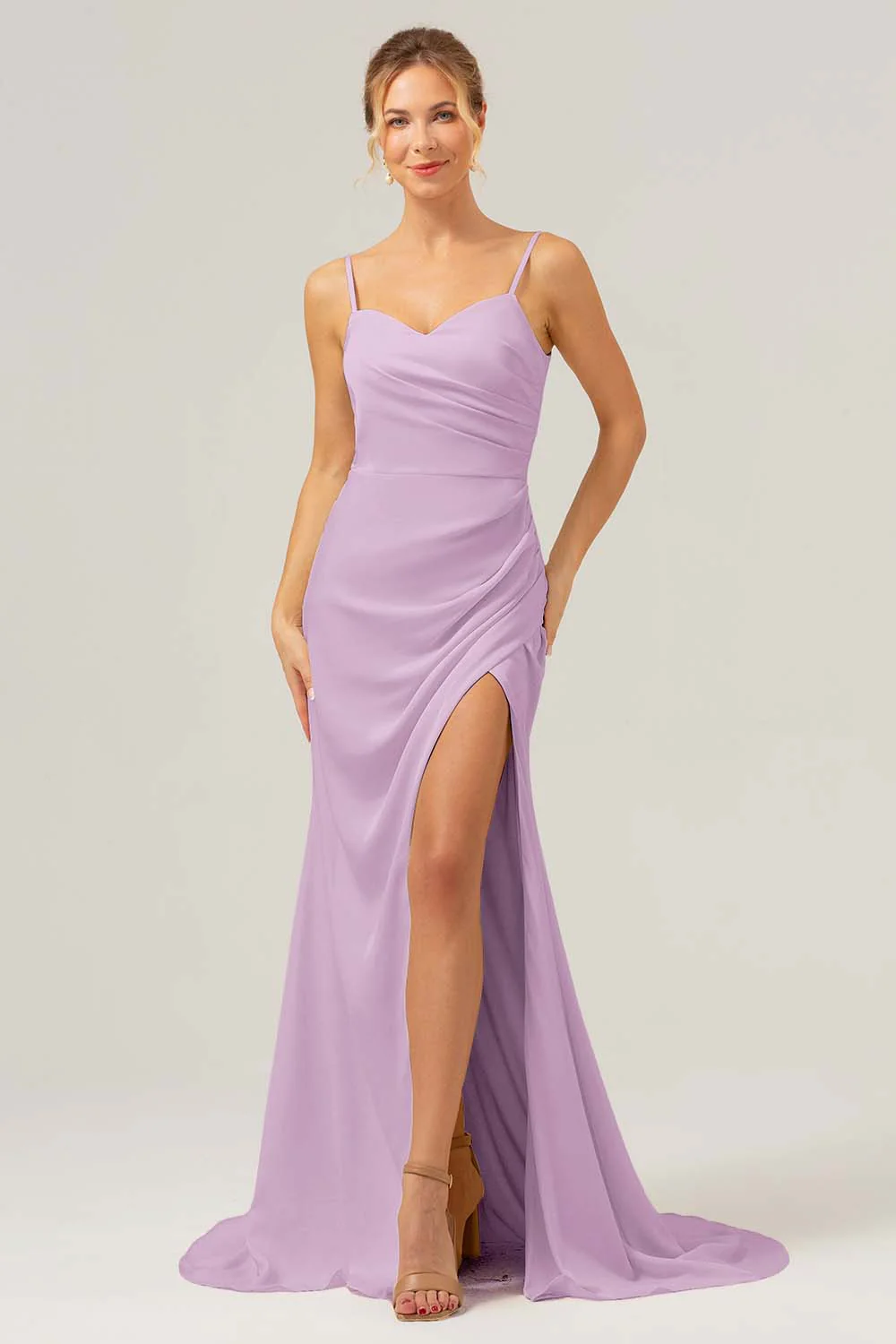Robe de demoiselle d’honneur longue en satin à bretelles fourreau Sauge poussiéreuse froncée avec fente - Image 11